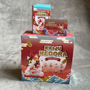 kaiju negora pop mart konatsuya.  Lucky things series